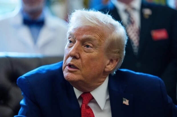 NYT: Трамп после показа карты ископаемых Украины заявил, что хочет половину