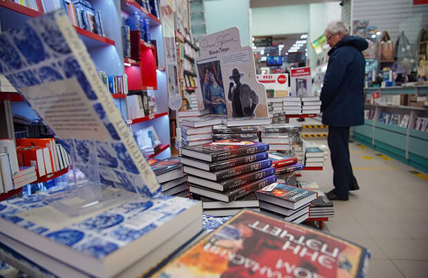 Дорогое удовольствие: книги в России в 2022 году подорожали на 20%, а в этом году цены вырастут еще