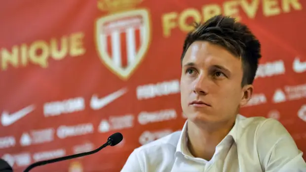 Головин включён в заявку «Монако» на матч с «Нимом»