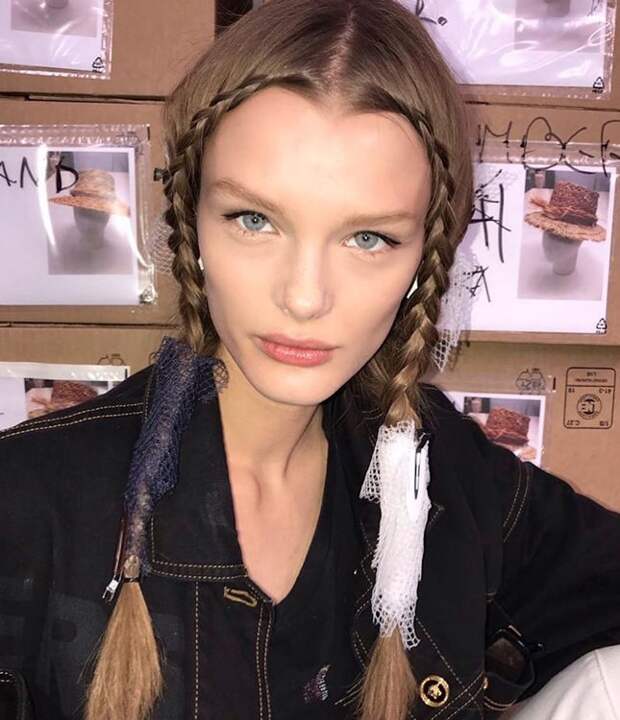 Косички от Dior 2020