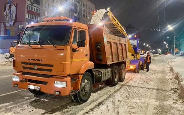 20 тысяч кубометров снега вывезли с улиц Рязани за эту неделю