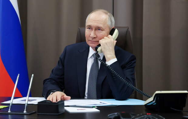 Путин созвонился с Лукашенко