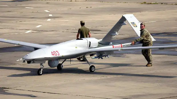 «Лишь приводит к дестабилизации»: в Кремле оценили использование Украиной турецкого беспилотника в Донбассе