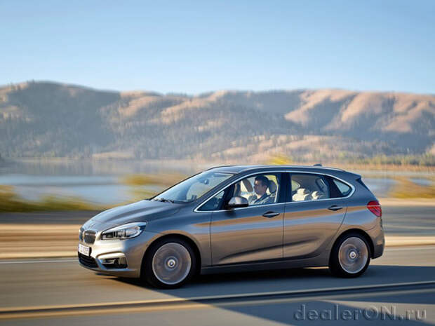 Минивэн BMW 2-серии Active Tourer 2015 / БМВ 2-серии Актив Турер 2015