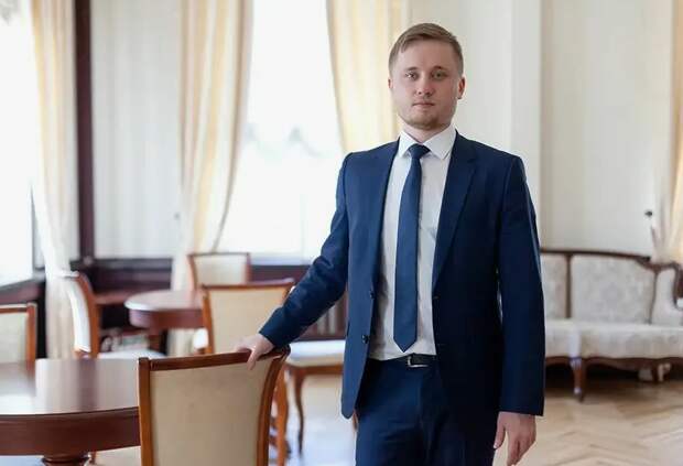 Оптика будет Лаптевыми: кто заработает на сносе питерского ГОИ им Вавилова? Оптика будет Лаптевыми: кто заработает на сносе питерского ГОИ им Вавилова?