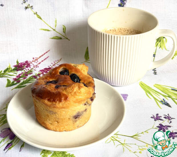 Творожно-миндальные маффины с ягодами