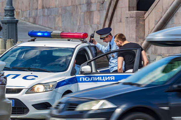 Правительство РФ поддержало введение штрафов за скрытые автомобильные номера