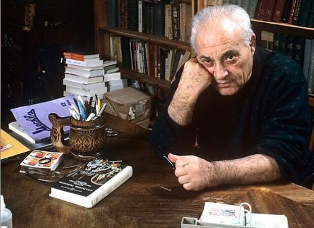 14 января исполняется 115 лет со дня рождения писателя Анатолия Рыбакова