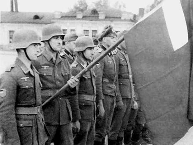 КРЫМСКАЯ КАТАСТРОФА 1942 ГОДА. ВИНОВАТЫ ЛИ МЕХЛИС С КОЗЛОВЫМ? КРЫМСКАЯ КАТАСТРОФА 1942 ГОДА. ВИНОВАТЫ ЛИ МЕХЛИС С КОЗЛОВЫМ?