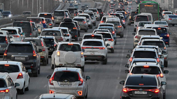 Убьет в дороге: россиян предупредили о риске использования автомобилей старше трех лет