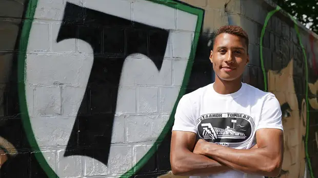 Президент «Торпедо» выступила с заявлением после проявления расизма в адрес футболиста Ботаки