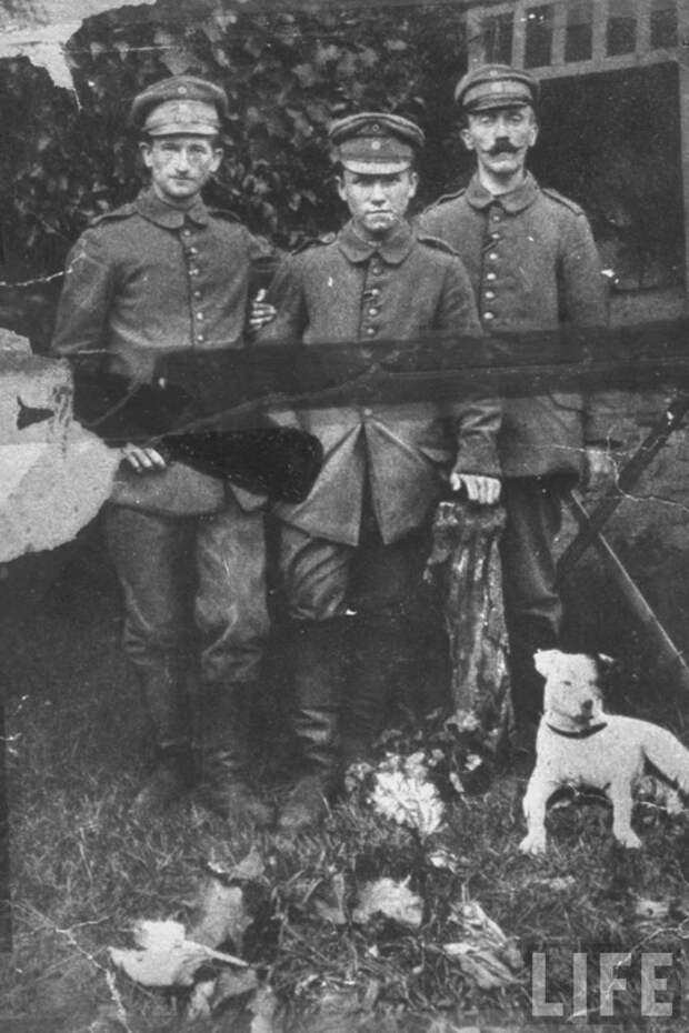 Редкие фотографии Гитлера 825 Жизнь Адольфа Гитлера в фотографиях