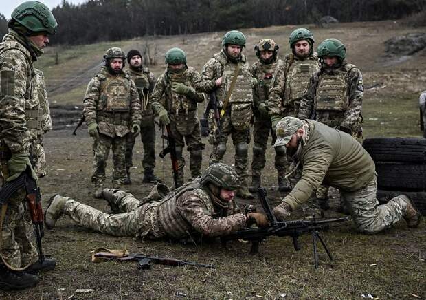 Курсанта ВСУ довели до самоубийства