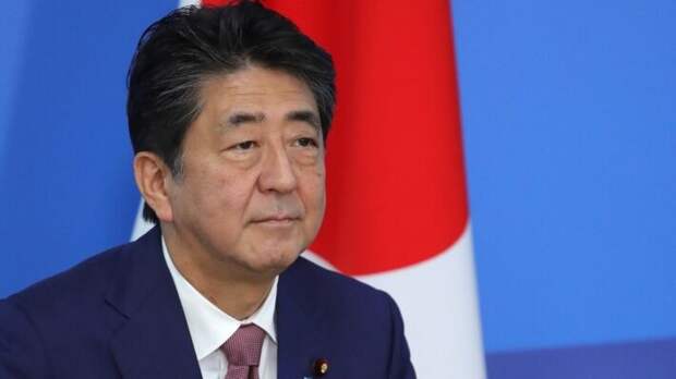 Премьер-министр Японии Синдзо Абэ подал в отставку