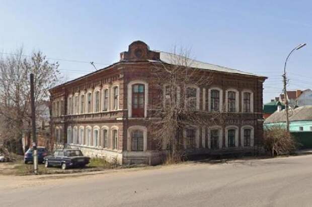Дом 1905 года постройки в Мичуринске продают за 7 млн рублей