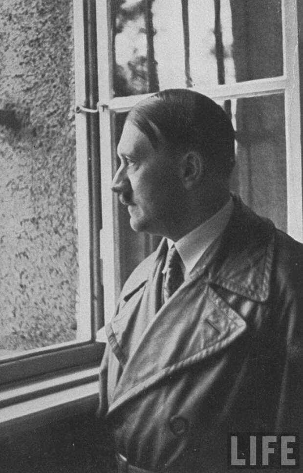 Редкие фотографии Гитлера 1915 Жизнь Адольфа Гитлера в фотографиях