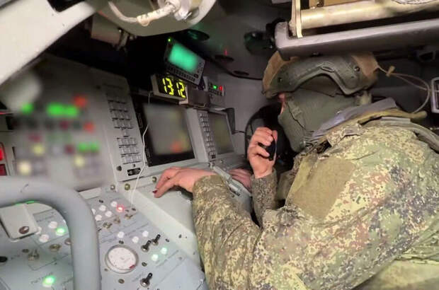 Средства ПВО за сутки сбили 9 управляемых авиабомб и 204 дрона ВСУ