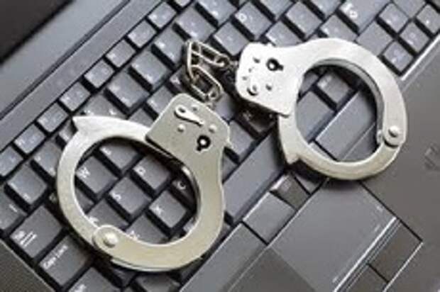 ФСБ хочет получить полный доступ к данным интернет-пользователей