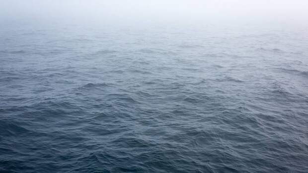 Российский газовоз атаковали в Средиземном море