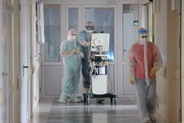 В России за сутки госпитализированы 4 288 человек с COVID-19