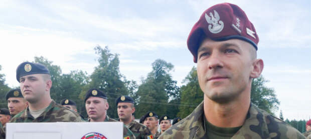 В Польше запускают программу всеобщей военной подготовки