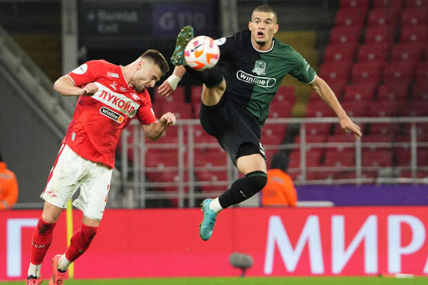 "Евро-Футбол.Ру": "Спартак" может продать защитника Рябчука