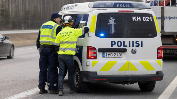 В Финляндии при столкновении и крушении двух вертолетов погибли пять человек