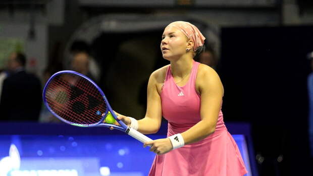 Шнайдер не смогла выйти в четвёртый круг «тысячника» в Майами, уступив Бенчич