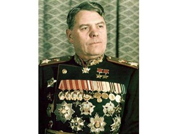 Почему маршал Василевский остался верен Сталину и не гнулся под Хрущева