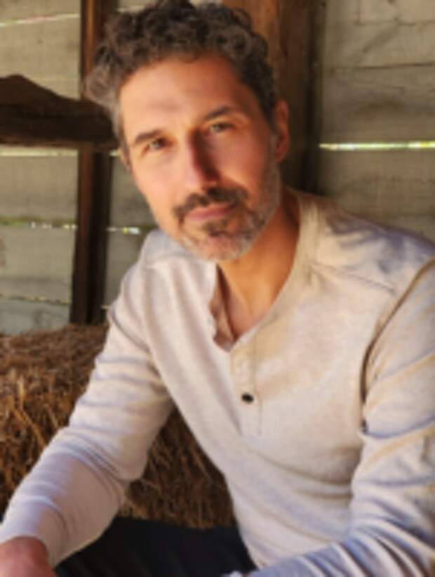 A Q&A with Ethan Zohn, Brand Ambassador for Momenta, a Trulieve Brand