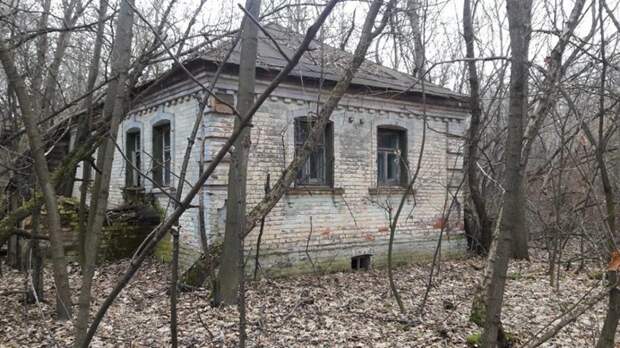 Старинные добротные домики Припять, Чернобыль, город-призрак, чаэс