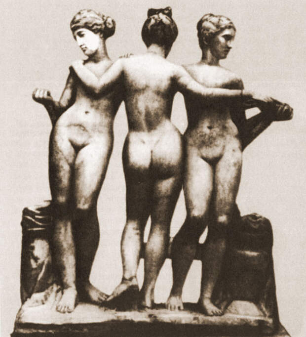Три хариты. Античная скульптура, 3 век до н.э.