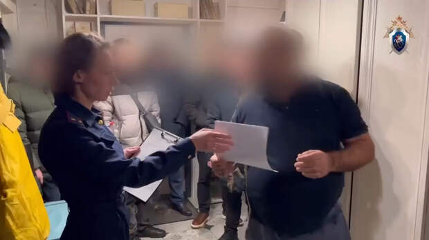 Чиновник в российском регионе попал под следствие за дома для детей-сирот