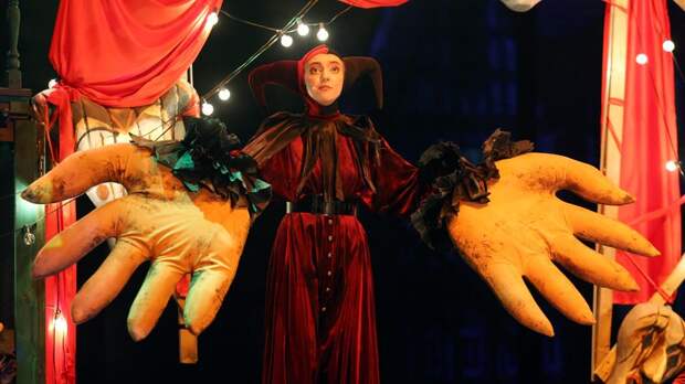 Нос без конца: ТЮЗ имени Брянцева показал ужасного Гауфа