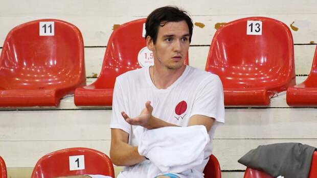 Российский бадминтонист Сирант завершил борьбу на Олимпиаде 