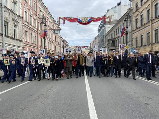 Смольный обезопасит город во время парада Победы 9 мая