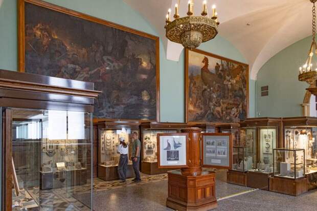 В ГИМ завершена реставрация двух картин Семирадского