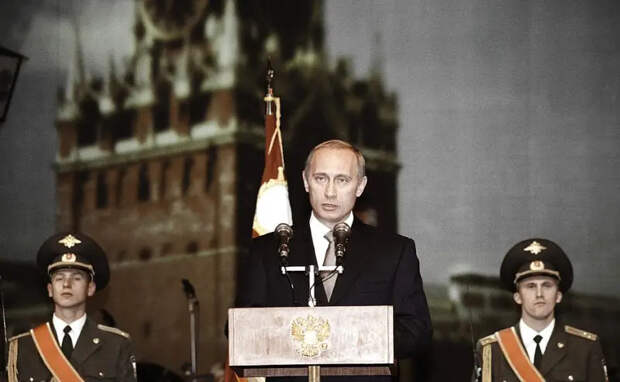 25 лет назад Владимира Путина впервые выбрали президентом России