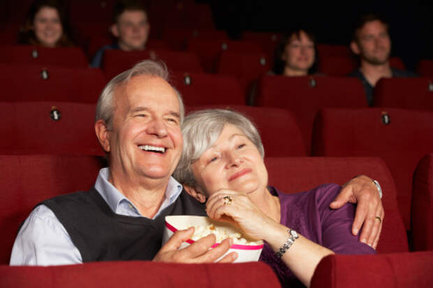 Пенсионеры из Бабушкиного смогут увидеть музейные шоу в кинотеатре «Вымпел»
