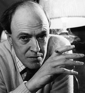 Знаменитости, которые подрабатывали шпионами BroDude.ru roald dahl 275x300