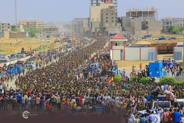7500 пленных эфиопов прогнали по улицам столицы Тыграя