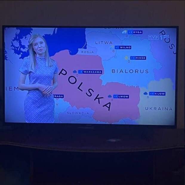 Ну вот, уже. На польском телевидении Западную Украину включили в состав Польши