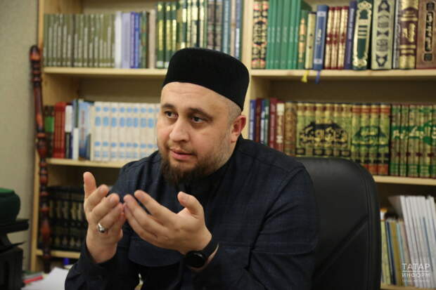 Казанский имам объяснил, могут ли мусульмане поздравлять других с Новым годом