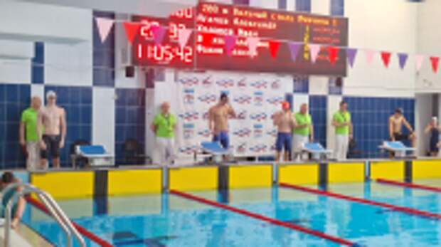 Около 200 пловцов принимают участие в Чемпионате Ивановской области по плаванию