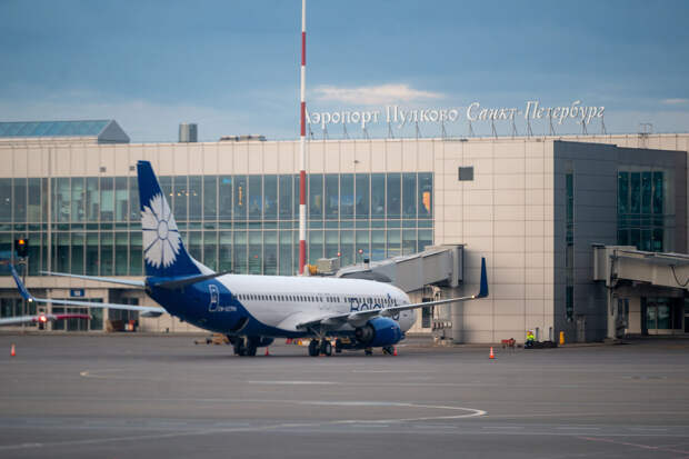 Пулково работает в качестве запасного аэропорта на прием летевших в Москву судов