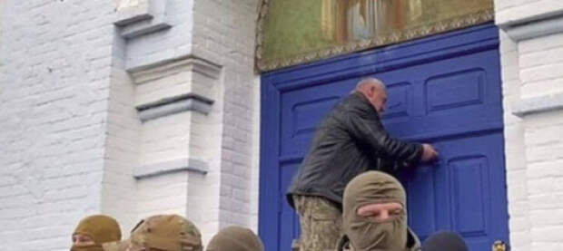 Сотрудники ТЦК похитили из монастырей УПЦ монахов и отправляют их в учебные части