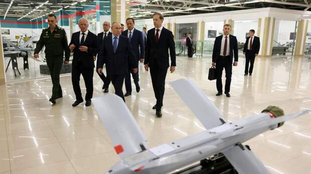 Путин посетил предприятие по производству БПЛА в Ижевске: главное