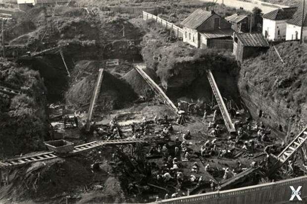 Раскопки в Новгороде, 1953 год
