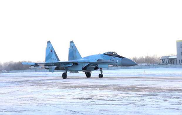 Россия перебросит в Белоруссию истребители Су-35С