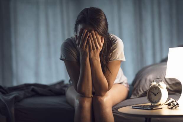 Женщинам раскрыли причину пробуждения в три часа ночи